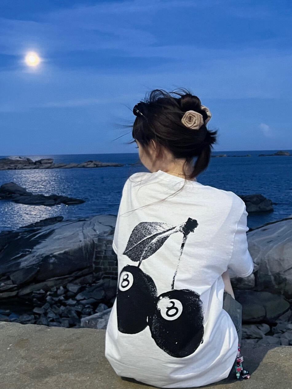 Oversized Stussy Cherry Illustration Graphic T-Shirt