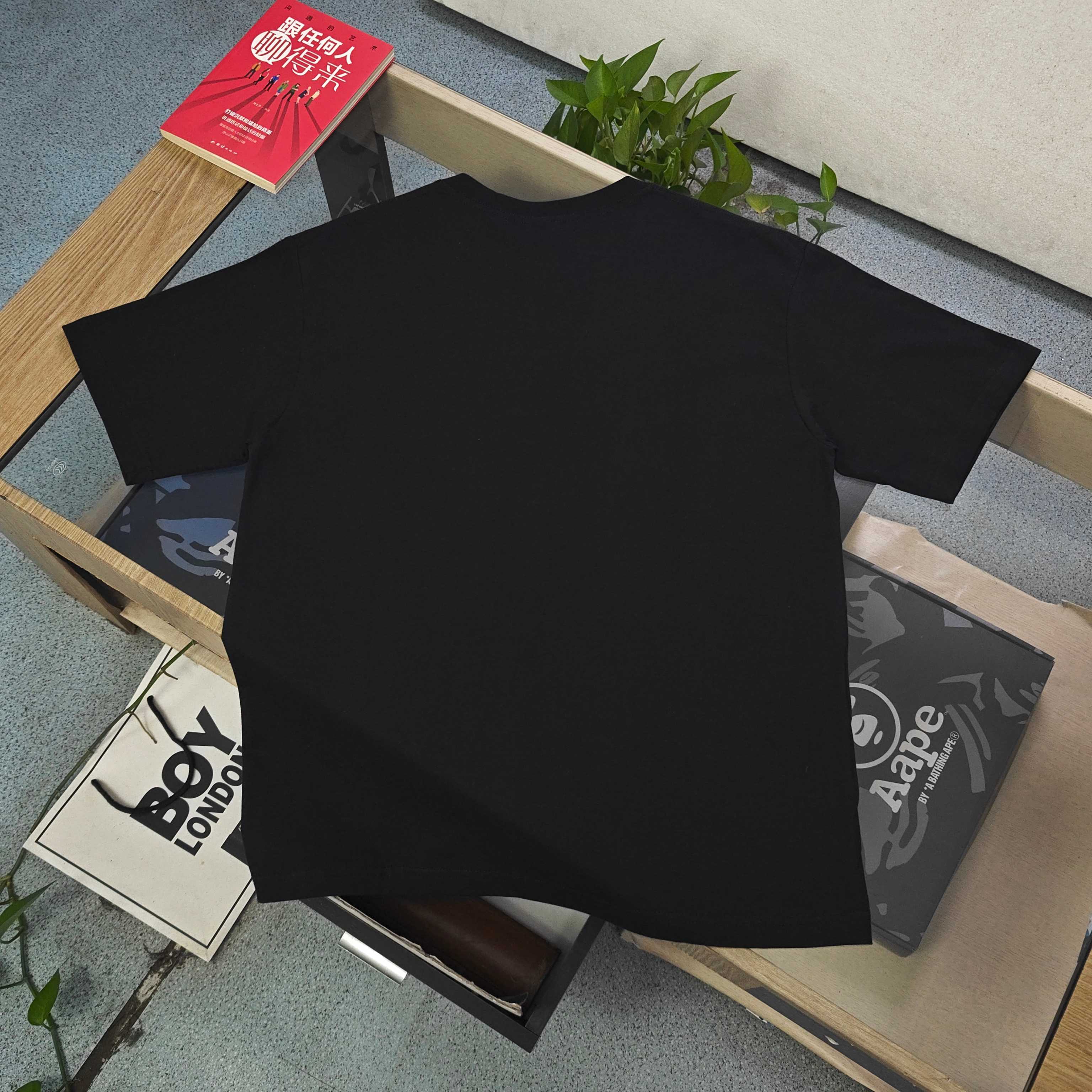 Unisex Stussy Doberman Dog Graphic T-Shirt