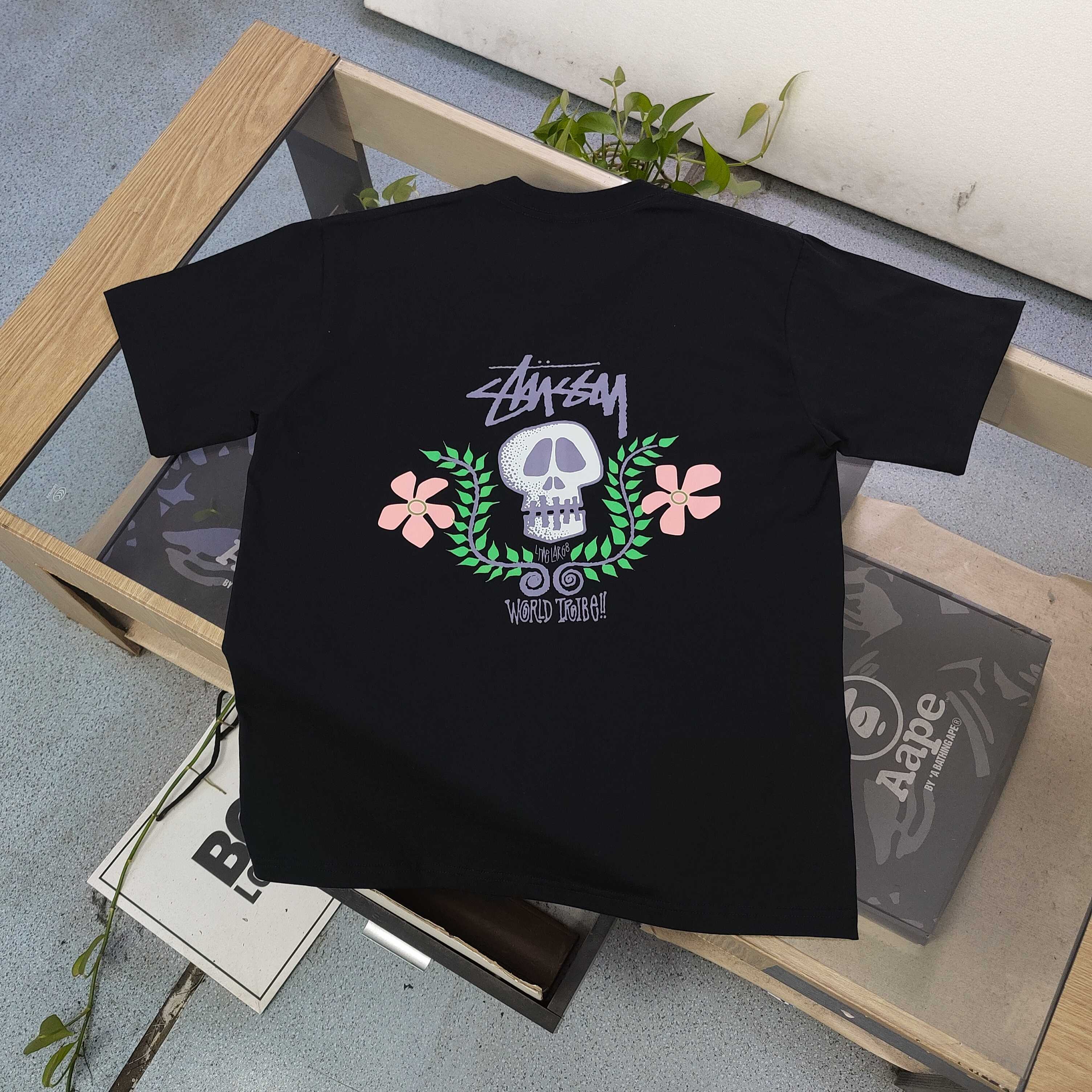 Oversized Stussy Floral Skull Graphic T-Shirt