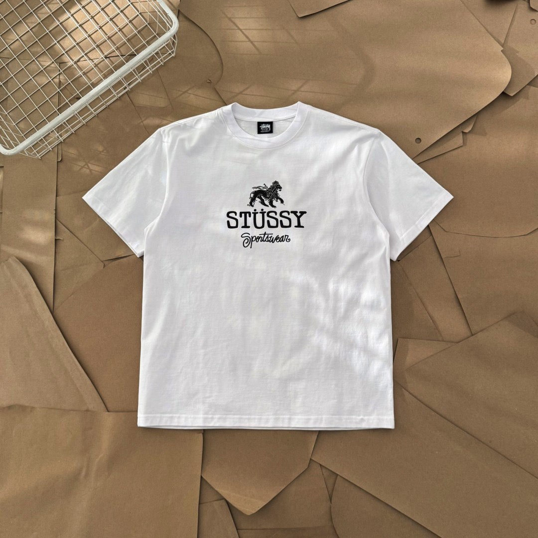 Streetwear Stussy Lion Crest Graphic T-Shirt