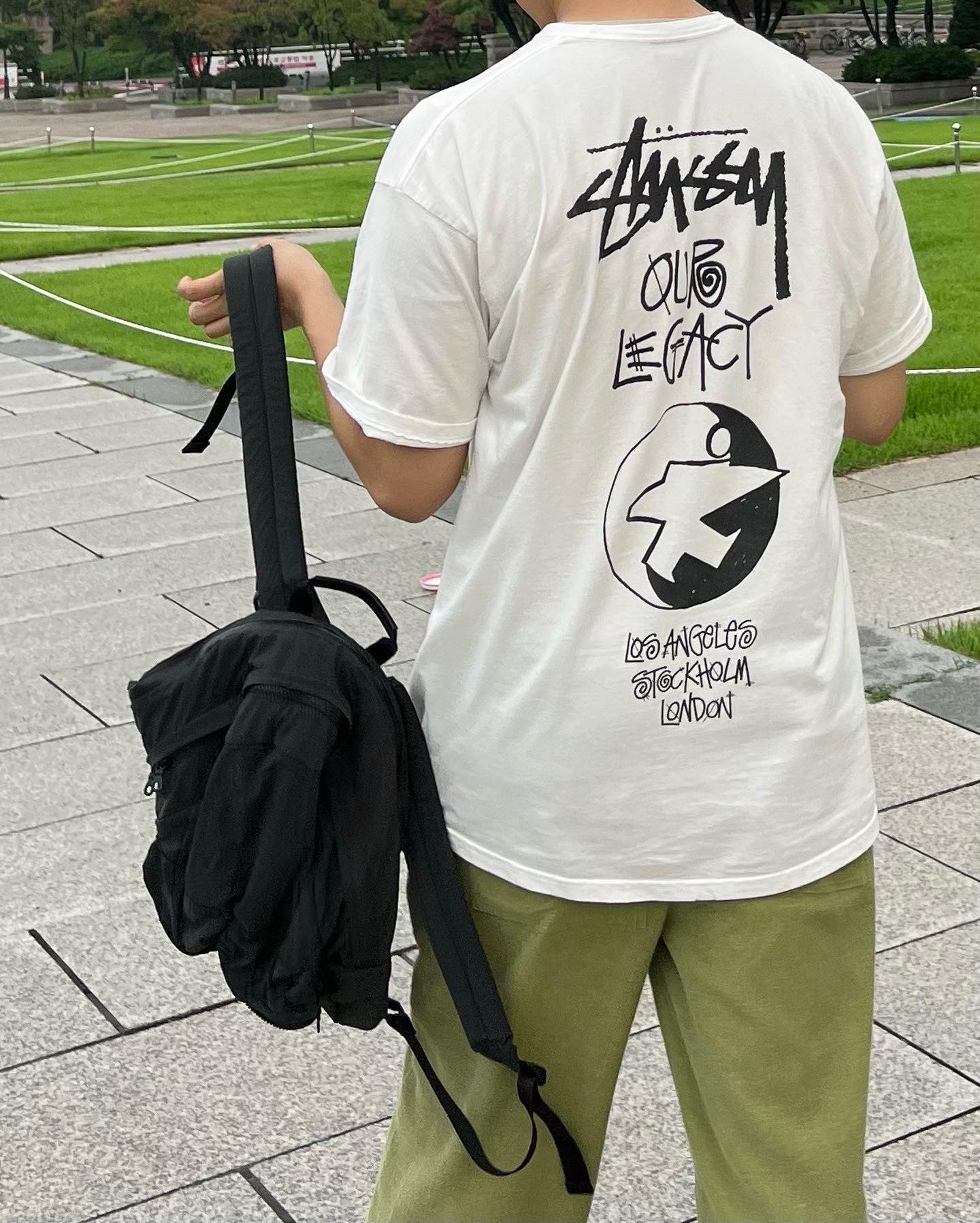 Unisex Stussy Surf Bird Graphic T-Shirt